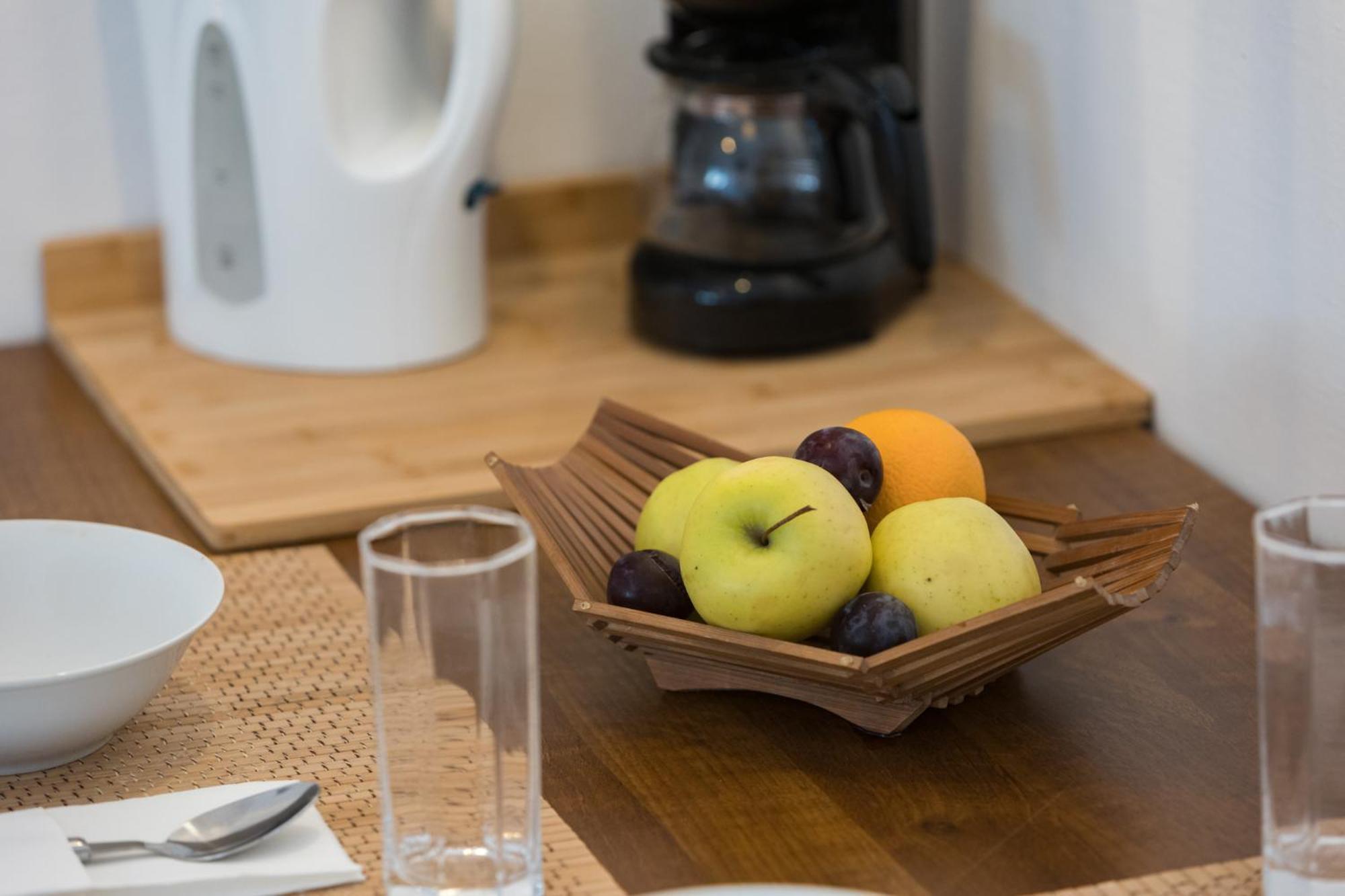 Guest House Ravnic โปเรช ภายนอก รูปภาพ